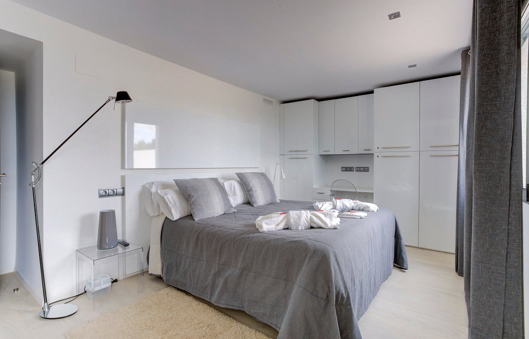 White Suite 3 Habitación con cama completa
